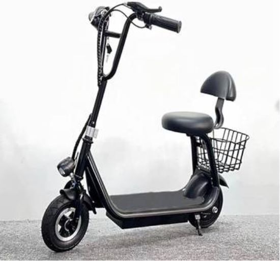 صورة سكوتر كهربائي بقوة 36V مع مقعد بالحجم الوسط لون أسود